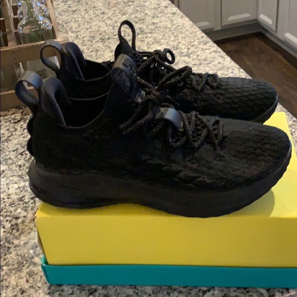 Lebron James Nike Basketball Shoes